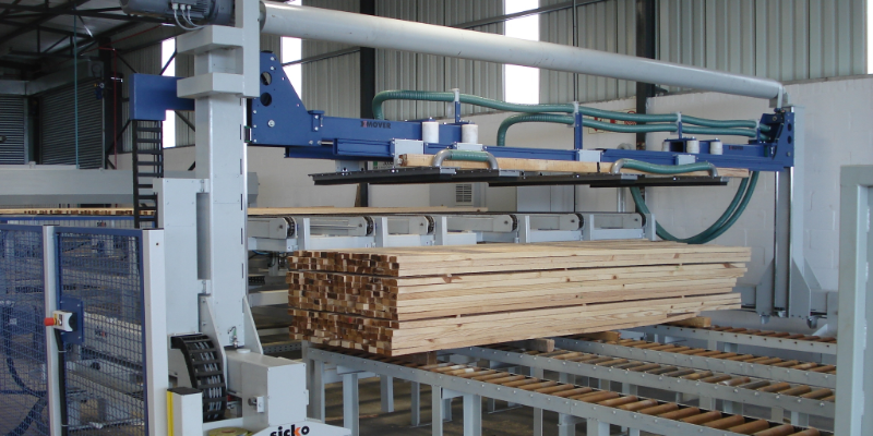 Flexible suction mat